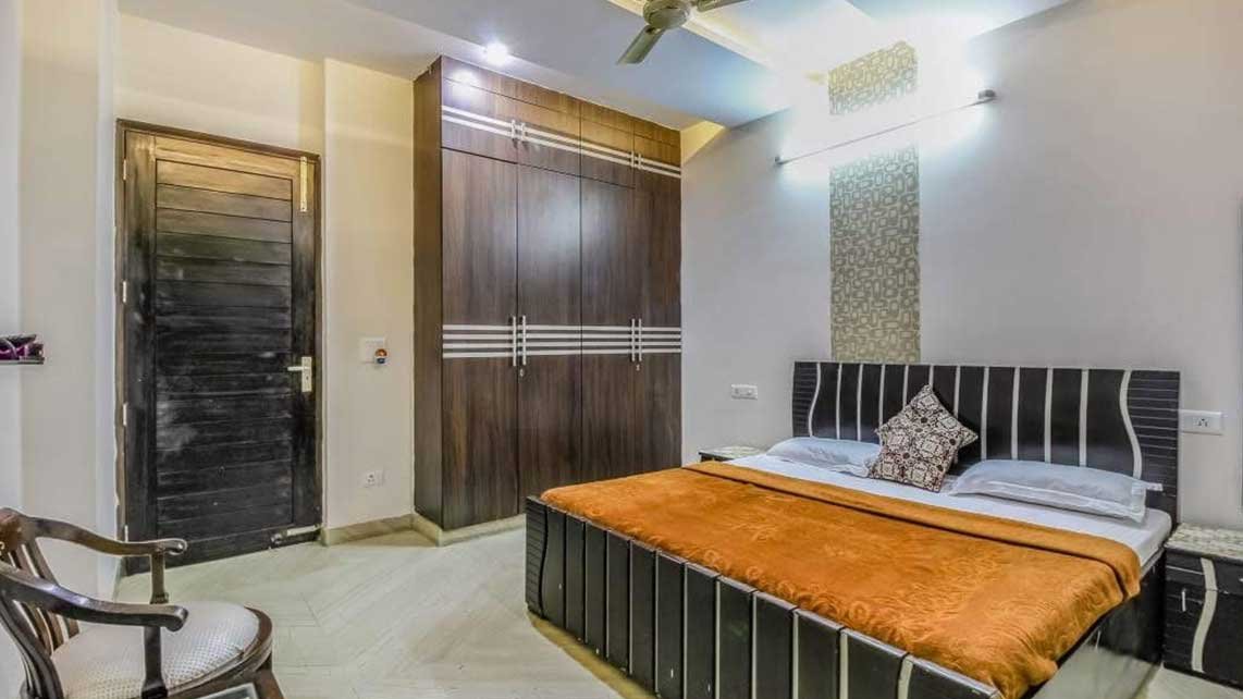 Bedroom
